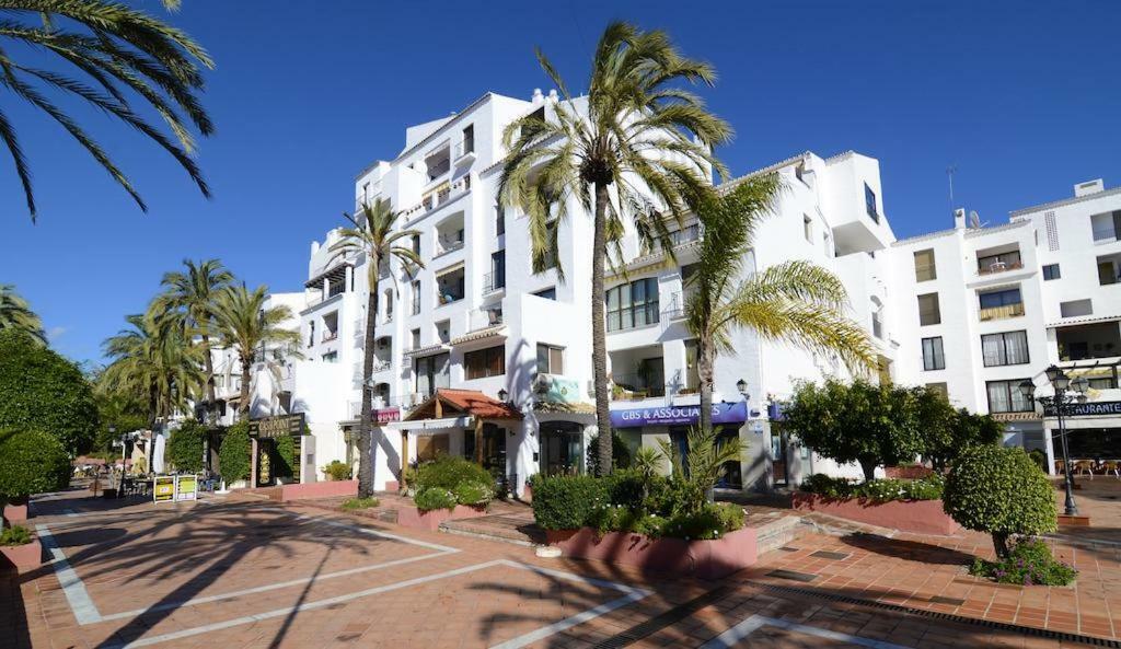 Апартаменты Jardines Del Puerto Марбелья Экстерьер фото